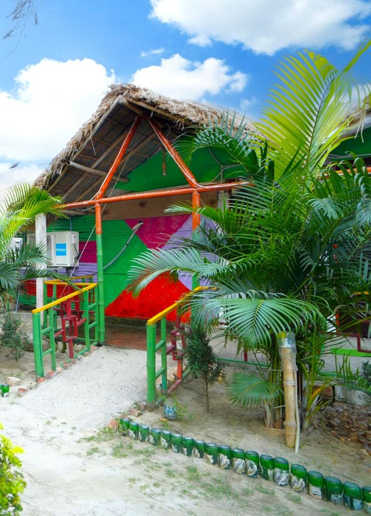 Sea Sky Deluxe Cottage & Resort, Mousuni Island